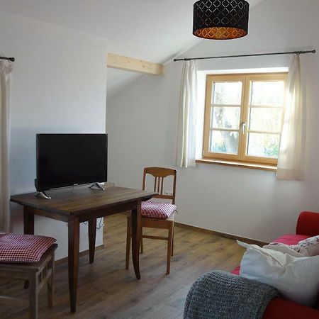 Appartement - Ferienwohnung - Fewo Heuboden Emmering  Eksteriør billede